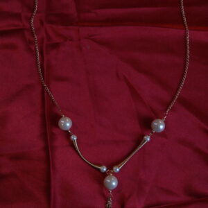 Collier doré perle