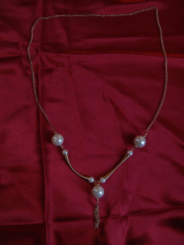 Collier doré perle