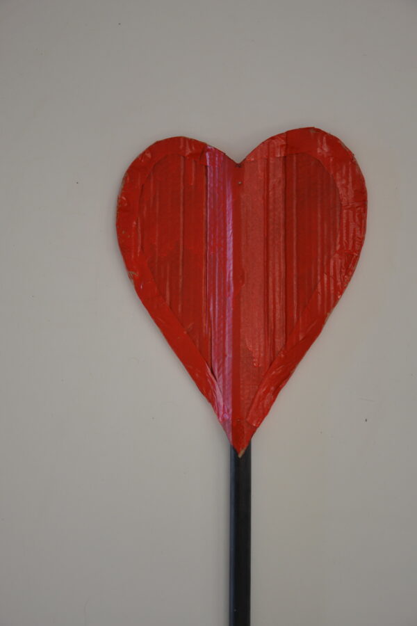 Lance embout cœur rouge 170 cm – Image 2