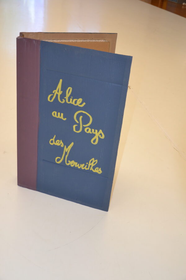 Livre Alice 80cm