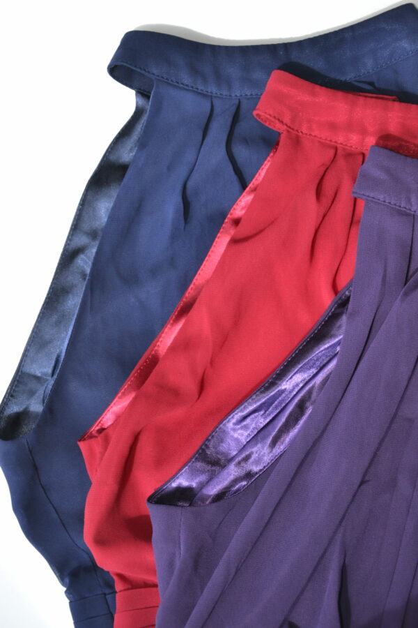 Robe asymétrique col Mao, différents coloris – Image 2