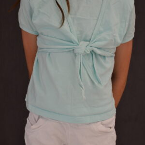 Tee-shirt vert clair + nœud devant