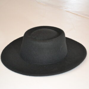 Chapeau, différents coloris